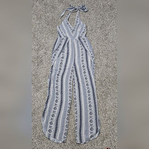 American Eagle Romper Women’s Small Blue White Tie Back Floral Jumper Bohemian - Picture 2 of 6